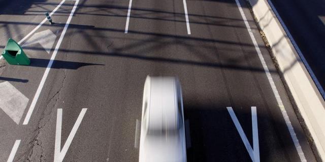 La Comunidad de Madrid mejora las marcas viales en 30 carreteras de la región