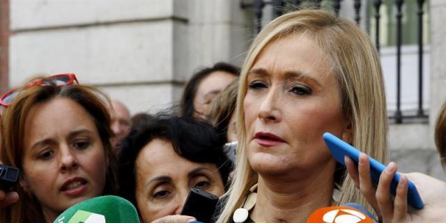 Cifuentes ofrece a la Embajada italiana el grupo de rescate ERICAM