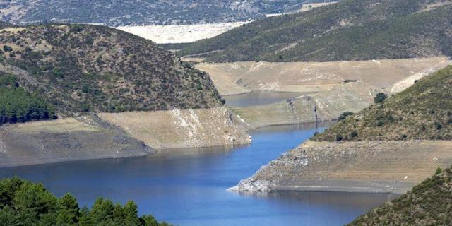 La reserva hidráulica está al 57,8%, un 1,6% menos en una semana