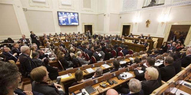 Carmena y otros alcaldes europeos crearán una red para fomentar la acogida de refugiados