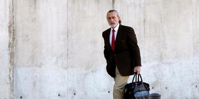 Correa estalla: llama "golfo" a Peñas por ir cada mes a por "la pasta"