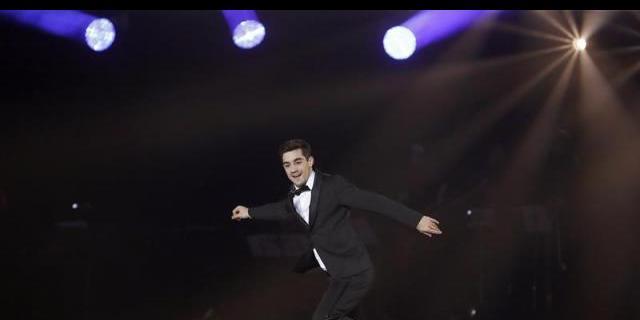 Javier Fernández ilumina la noche de Madrid con su 'Revolución de hielo'