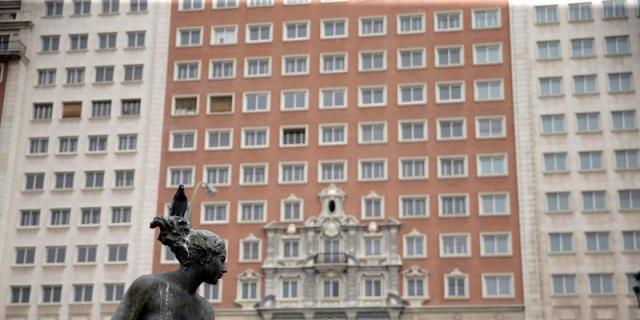 Acuerdan reformar el Edificio España respetando toda su estructura