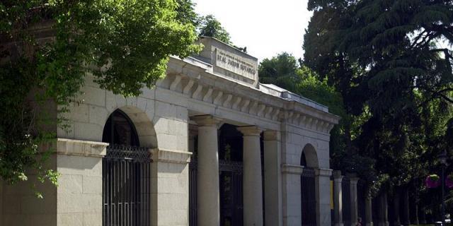 Madrid, un libro de flor en flor