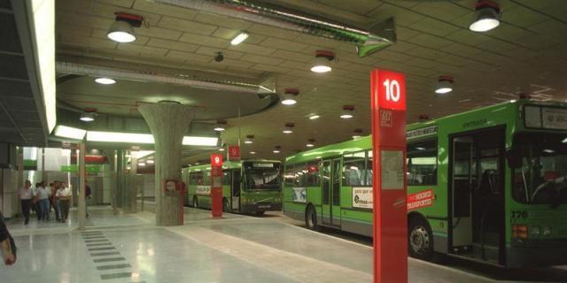 Desconvocados los paros de los autobuses del noroeste durante una semana más