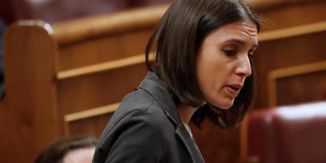 Montero dice que los periodistas a quien tiene miedo es a sus jefes