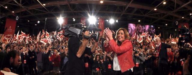 Susana Díaz salta al ruedo de las primarias "por el PSOE y por España"