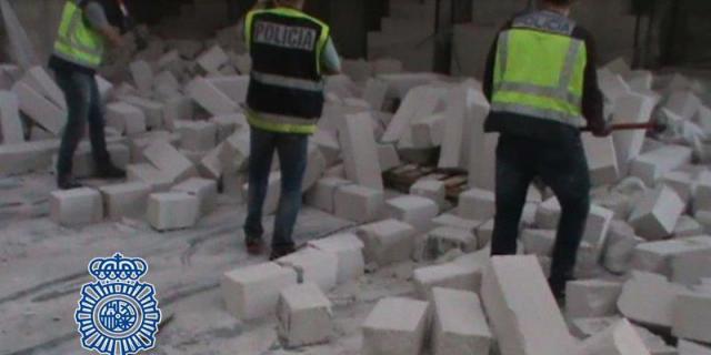 Veinticinco detenidos de banda que ocultaba 500 kilos de cocaína en ladrillos