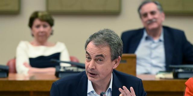 Rodríguez Zapatero recibe el premio de la igualdad del PSOE de Aranjuez