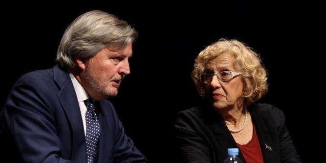 Carmena y Méndez de Vigo asisten a la lectura de los Episodios Nacionales