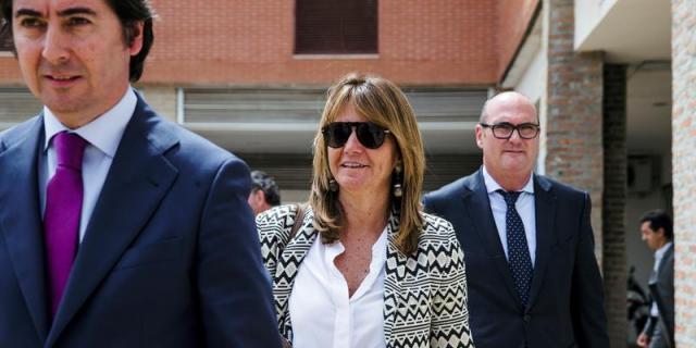 Una empresaria investigada en Lezo estudia denunciar por estafa a la mujer de González