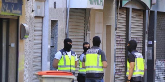 Detenidos en Madrid dos marroquíes susceptibles de convertirse en terroristas suicidas