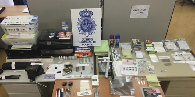 Detienen a doce personas por estafar con anuncios de alquileres en Internet