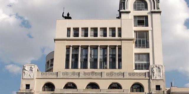 Sofocado un pequeño incendio en el Círculo de Bellas Artes