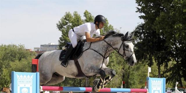 Eduardo Álvarez Aznar gana el Gran Premio del CSI 2× de Madrid