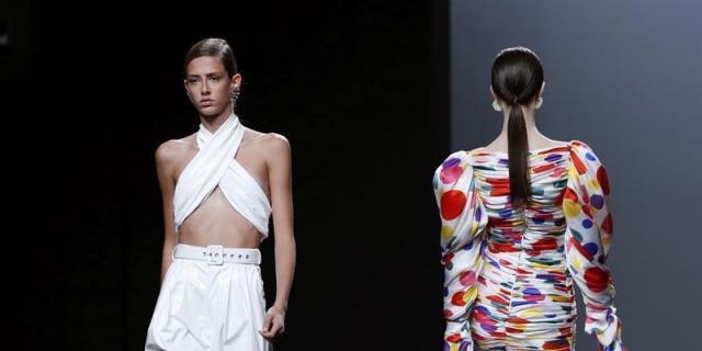 María Escoté versiona a Lady Di