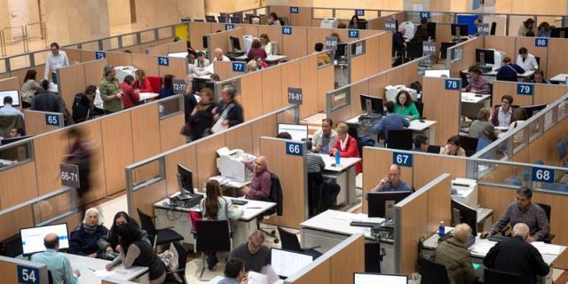 El Colegio de Gestores ayuda a hacer la declaración de la renta gratis