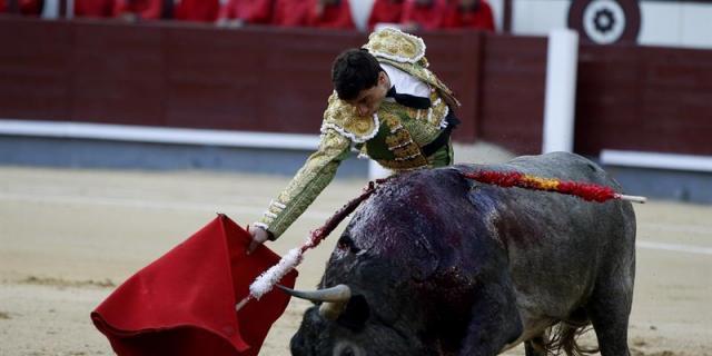 Una anodina corrida de la Prensa cierra la feria de San Isidro