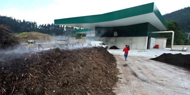 Guadarrama debate sobre las oportunidades y necesidad del compostaje