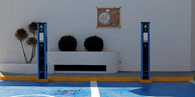 Las Rozas instala el primer punto recarga de coches con energía solar de España