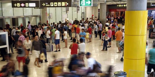 La población en España vuelve a crecer gracias al aumento de la inmigración