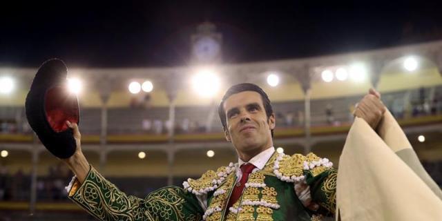 Emilio de Justo abre la Puerta Grande con dos soberbias estocadas
