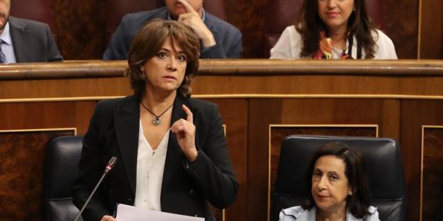 Delgado acusa al PP de sumarse al chantaje de Villarejo y de "revictimizarla"