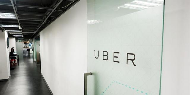 Competencia no sancionará a Uber por sus ofertas tras la petición del Ayuntamiento de Madrid