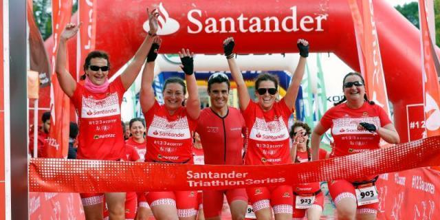 Javi Gómez Noya 'corre en rosa' en Madrid