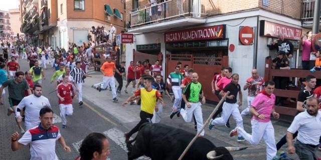 S.S. de los Reyes acoge una muestra con las mejores imágenes de sus encierros