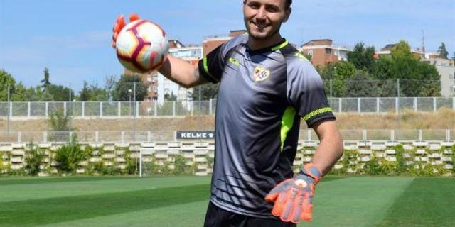 Dimitrievski se reivindica para la portería del Rayo Vallecano