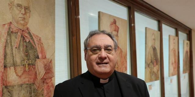 Los obispos eligen el miércoles al secretario general que sustituirá a Gil Tamayo