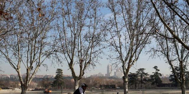 La Casa de Campo de Madrid recupera el lago tras un año de obras
