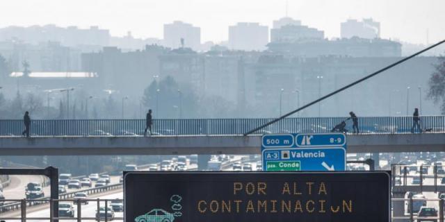 Almeida: "Ha sido entrar en vigor Madrid Central y dispararse la contaminación"