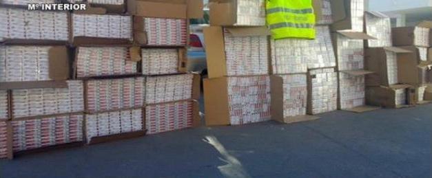 Desarticulada una red de contrabando de tabaco de Gibraltar