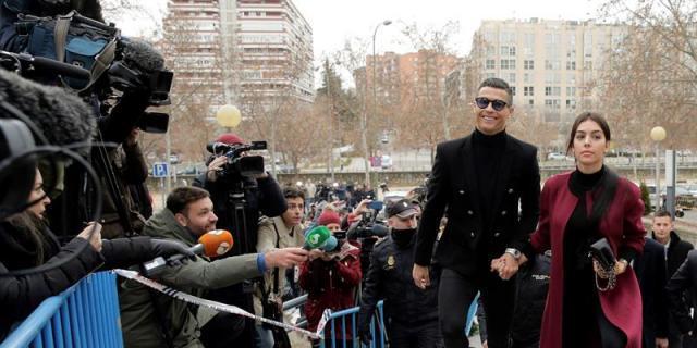 Cristiano Ronaldo y Xabi Alonso, en la Audiencia Provincial