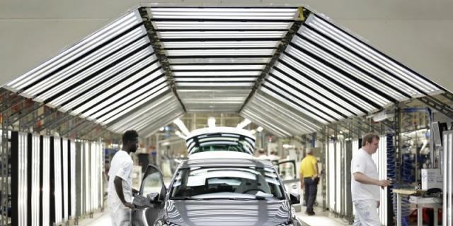 Volkswagen ofrecerá 1.500 empleos en el Salón Aula a estudiantes de FP