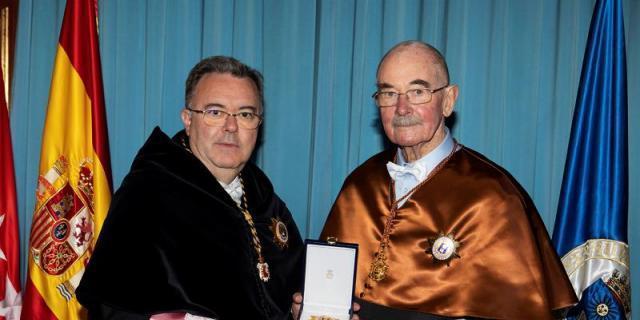 El honoris causa Ashby pide reutilizar más los materiales para salvar el planeta