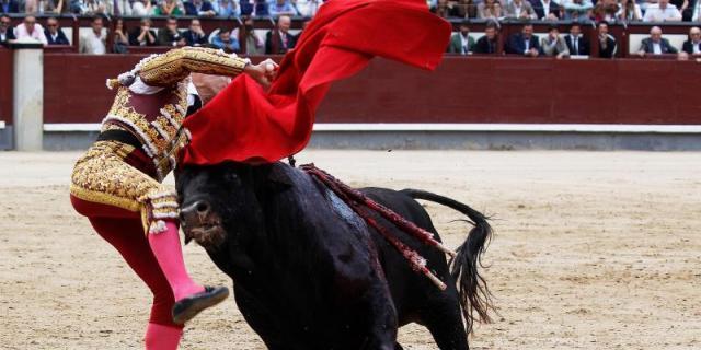 La calidad de Aguado silencia Las Ventas tras un mes de gritos y barullo