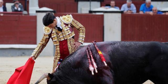 Más público, más toros bravos, más triunfos y más cornadas en una tensa feria
