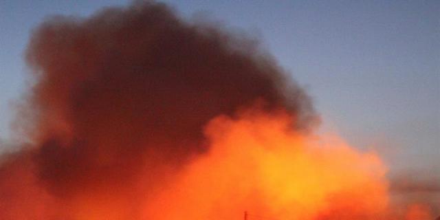 El incendio iniciado en Almorox ha quemado más de 2.000 hectáreas y amenaza a Cadalso