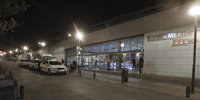 La Policía investiga la paliza de dos vigilantes a un hombre negro en Madrid