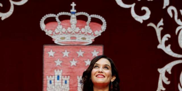 Díaz Ayuso ya es presidenta de la Comunidad de Madrid y promete gobernar para todos los madrileños