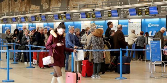UGT convoca paros de personal de tierra de Iberia en Barajas el 30-31 de agosto