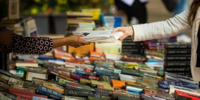 ¿Cómo hacen frente a Amazon las librerías de barrio?