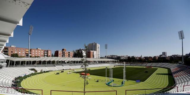 Cumbre del atletismo en la inauguración del nuevo Vallehermoso
