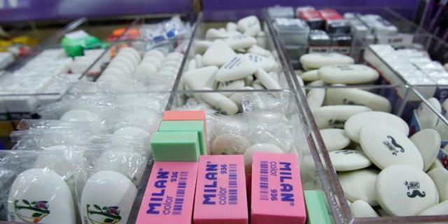 Los comercios de Guadarrama inician la campaña para la "vuelta al cole"