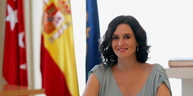 Ayuso niega categóricamente que mediara en el préstamo de Avalmadrid a su padre: "Yo no era nadie"