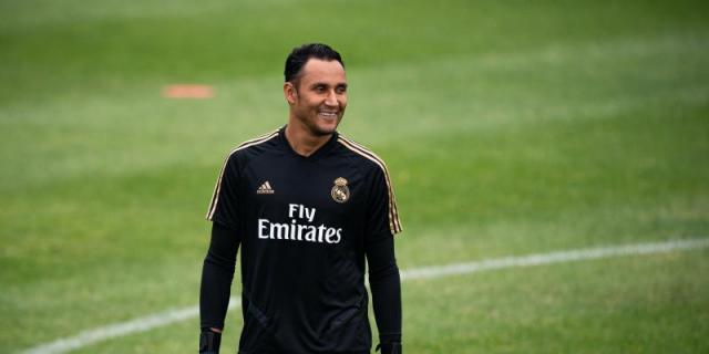 Keylor Navas fichará por el PSG francés, según un diario costarricense