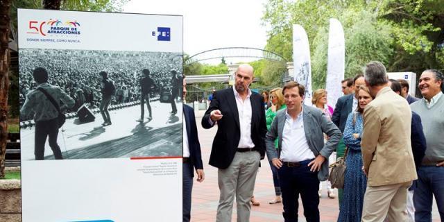 Martínez-Almeida conmemora el 50 aniversario del Parque de Atracciones de Madrid